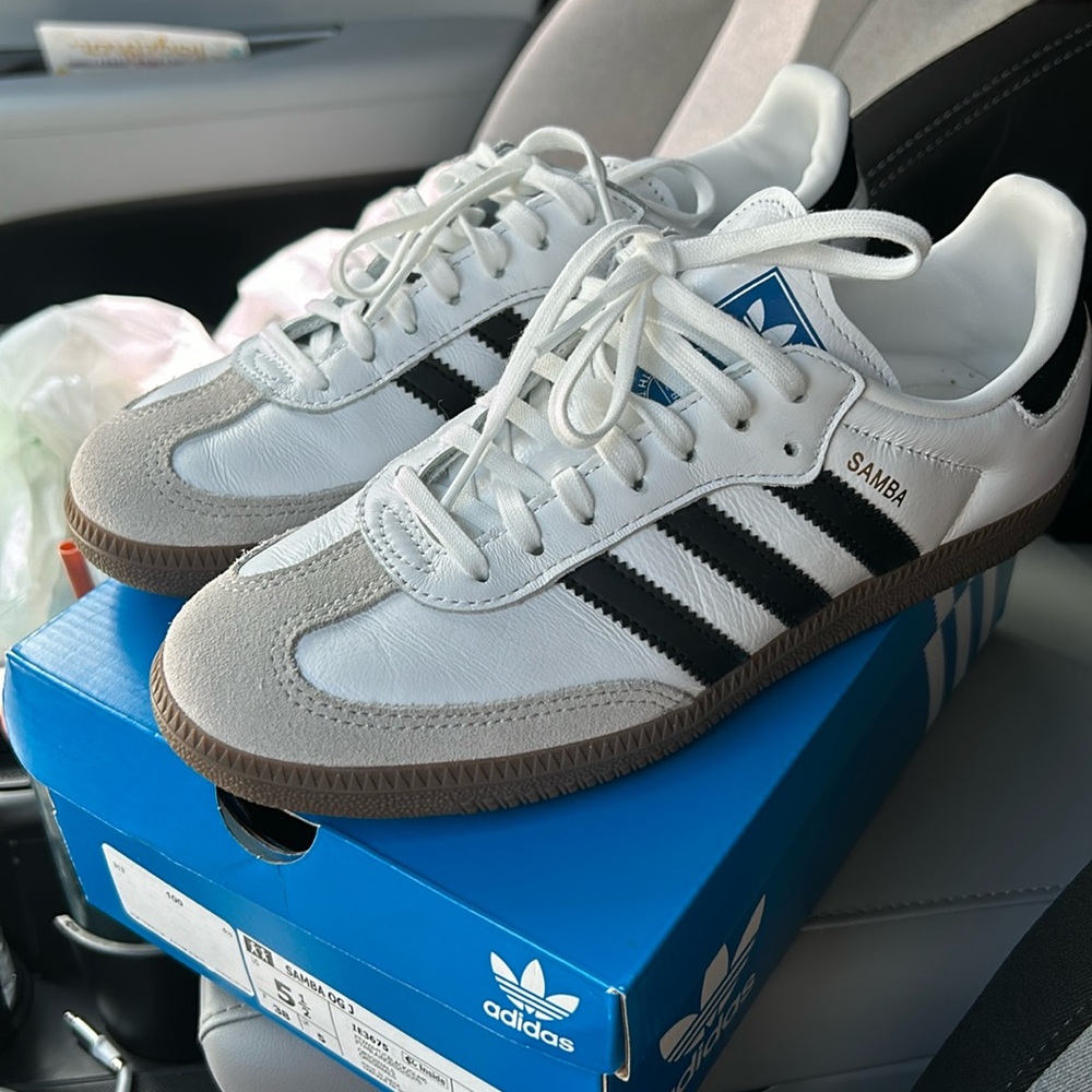 Adidas Samba Big kids size 5.5